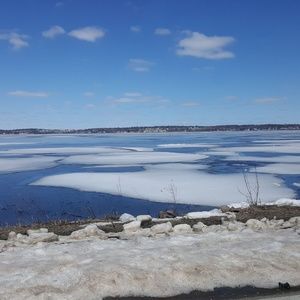 Meet your Posher, Cara